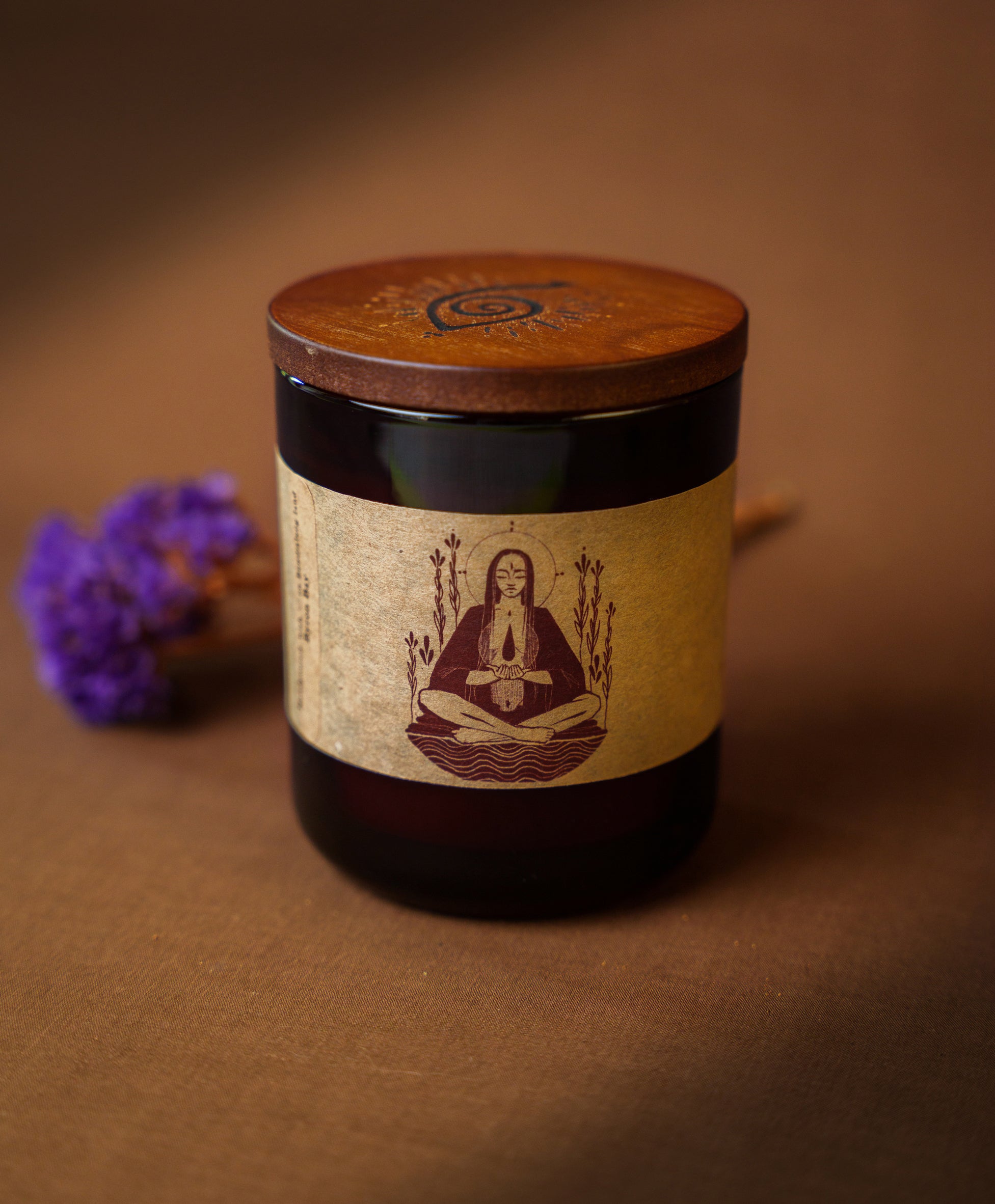 http://amavasyahealingstore.com/cdn/shop/files/Amavasya-Candles-03copy.jpg?v=1694654196